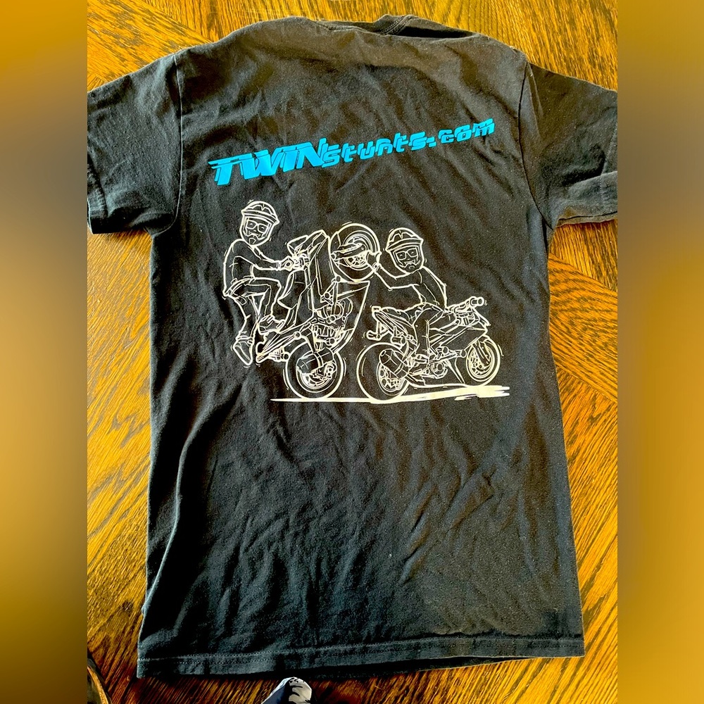 🔥Twin stunts motorcycle trick guys men’s small